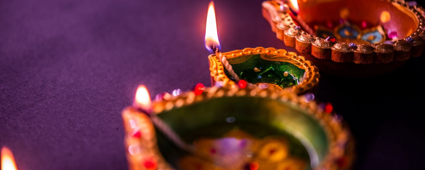 DEEPAVALI - Festival customs and traditions