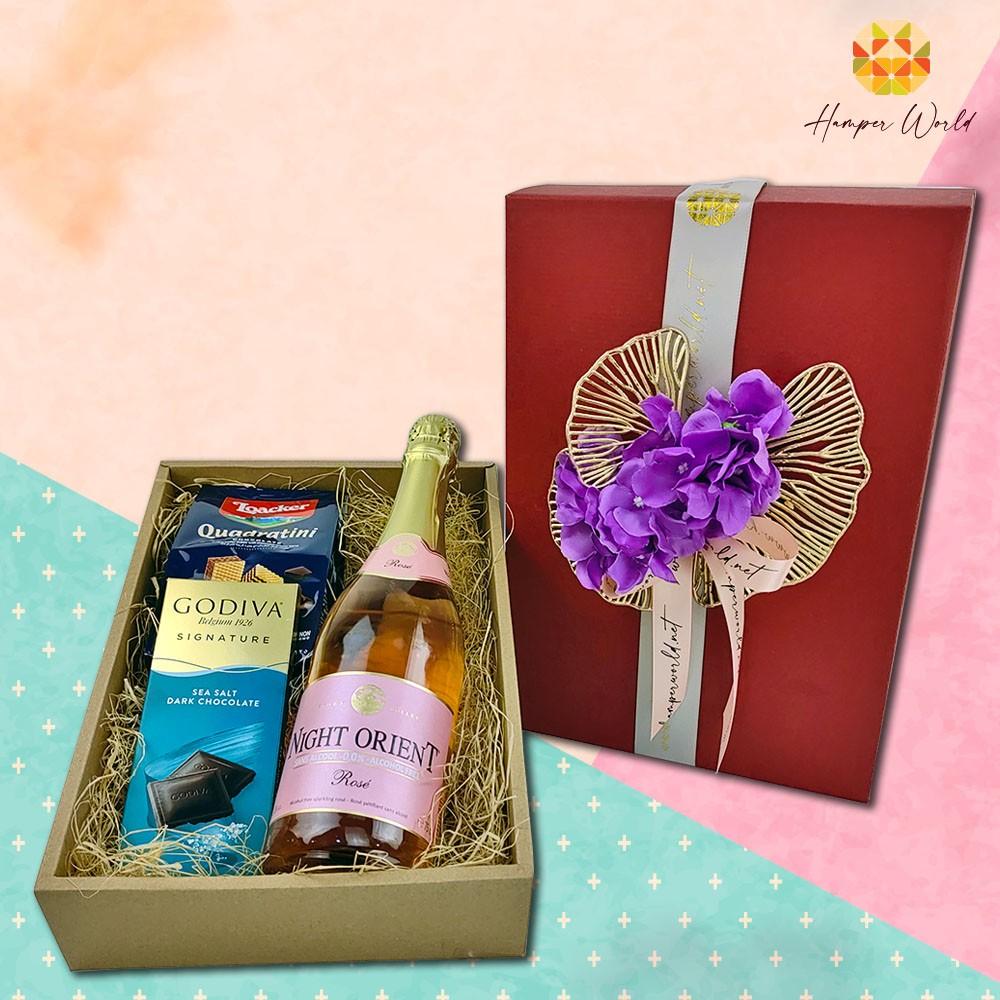 Hamper World Godiva and Night Orient Sparkling Rose